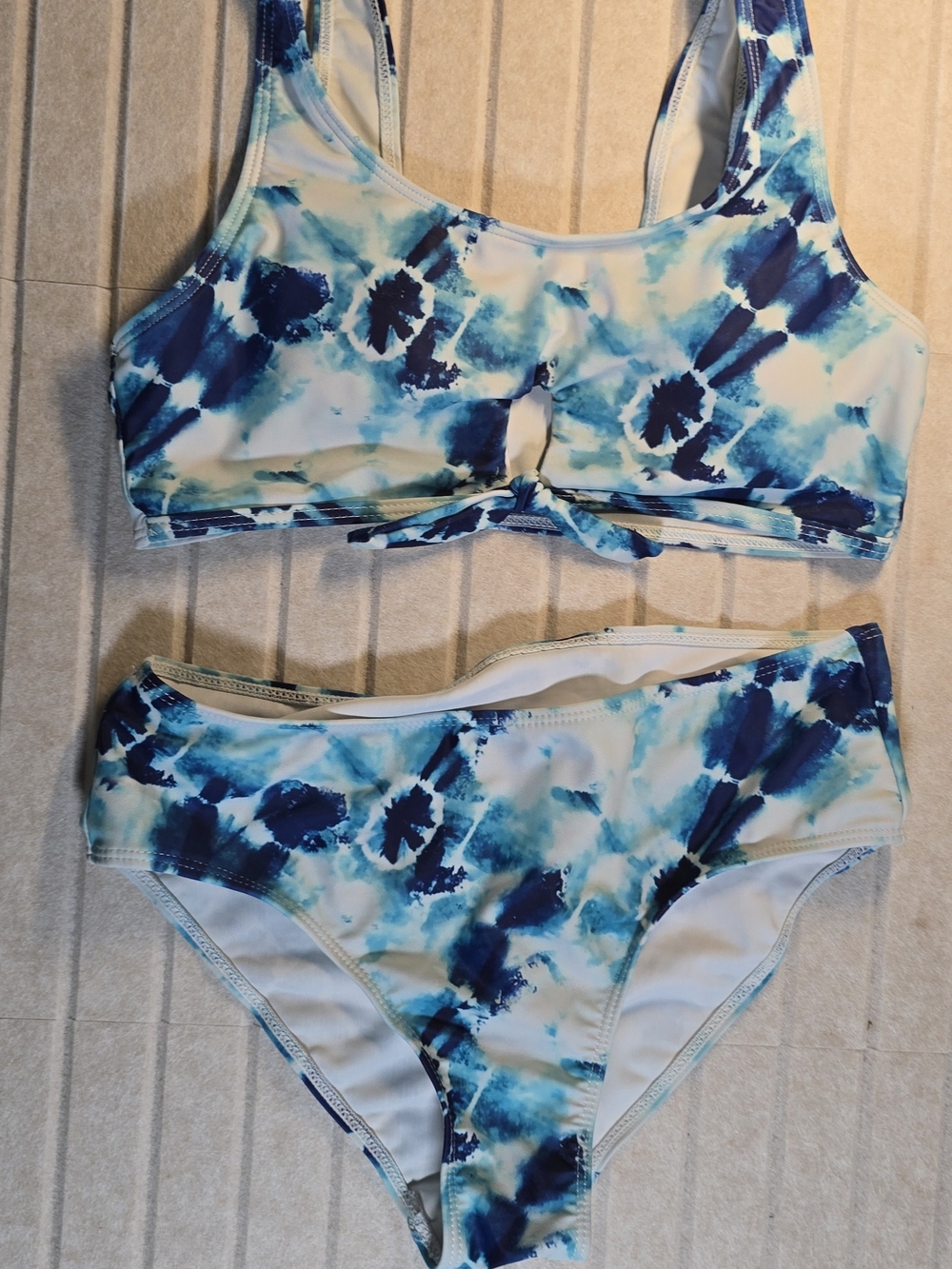 SHEIN Blue Teal Watercolor Tie-Dye Bikini Set